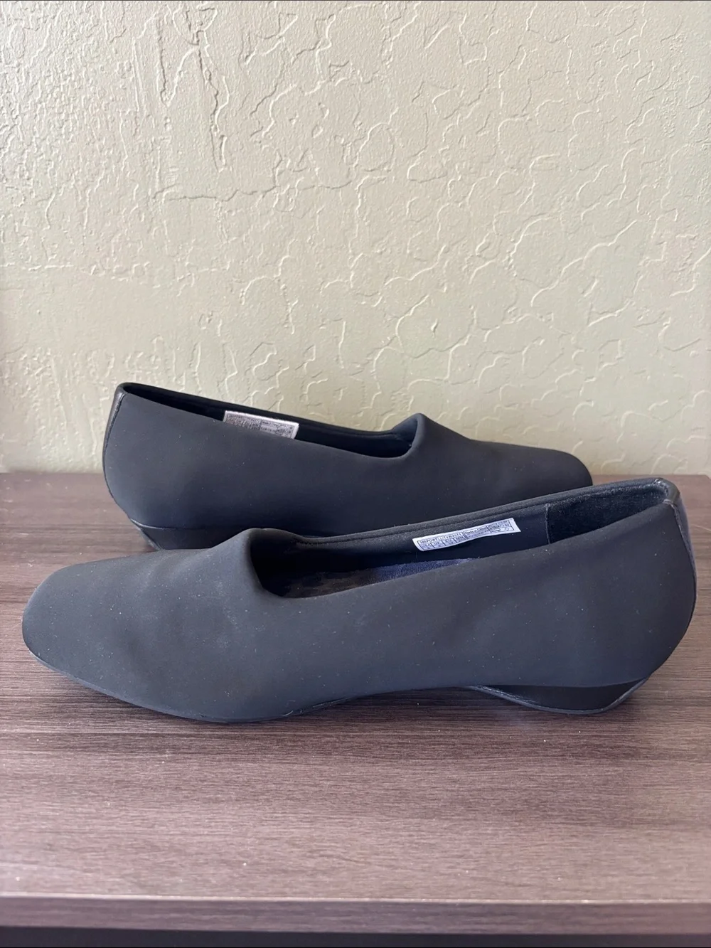 Vionic 386 Powell Black Demi‎ Wedge Slip On Flat Size 8 NWT